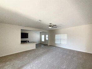 913 Serena Dr in Ferris, TX - Building Photo - Building Photo