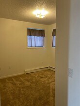 400 4th Ave NE in Mandan, ND - Building Photo - Building Photo