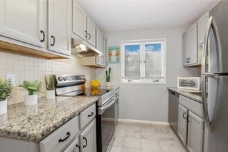 25 Rockland St in Boston, MA - Building Photo - Building Photo