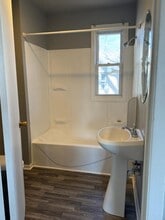 348 S Rosewood Ave in Kankakee, IL - Building Photo - Building Photo