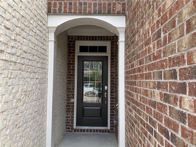 2139 Lanier Harbor Pt in Buford, GA - Building Photo - Building Photo