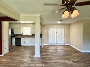 5508 43rd St in Lubbock, TX - Building Photo - Building Photo