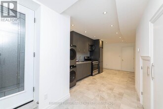244 Roxton Rd in Toronto, ON - Building Photo - Building Photo