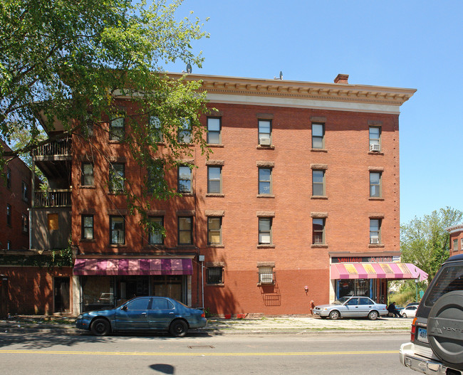 889-891 Park St in Hartford, CT - Building Photo - Building Photo