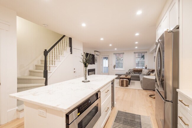 57 Appleton St, Unit 1 in Boston, MA - Building Photo - Building Photo