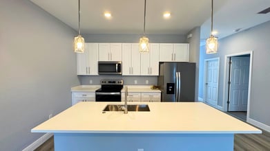 702 Broadway Ave in Lehigh Acres, FL - Building Photo - Building Photo