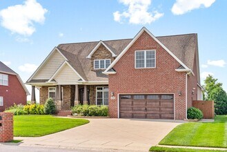 1548 Green Grove Way in Clarksville, TN - Building Photo - Building Photo