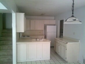 5402 NW Sir Brian Ave in Lawton, OK - Building Photo - Building Photo