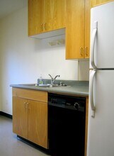 2175 Dwight Way in Berkeley, CA - Building Photo - Building Photo