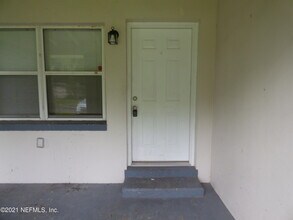 5166 Camille Ave in Jacksonville, FL - Building Photo - Building Photo