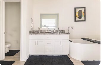 4506 Aledo St, Unit A in Houston, TX - Building Photo - Building Photo
