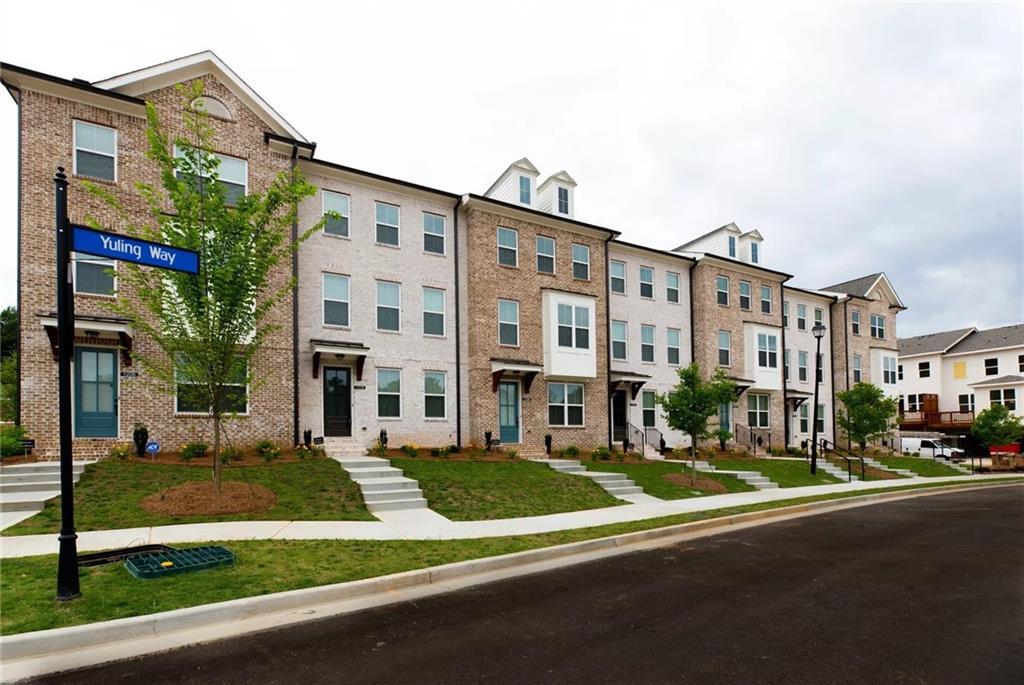 1328 Bennett Creek Overlook in Suwanee, GA - Building Photo