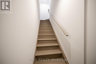 3175 Denison St in Markham, ON - Building Photo - Building Photo