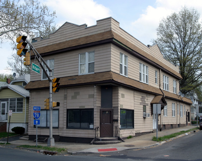 110 Hilton in Union, NJ - Building Photo - Building Photo