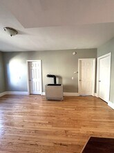 62 Pitman St in Fall River, MA - Building Photo - Building Photo