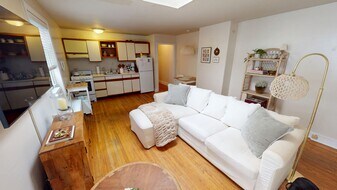 1725 Spruce St in Philadelphia, PA - Building Photo