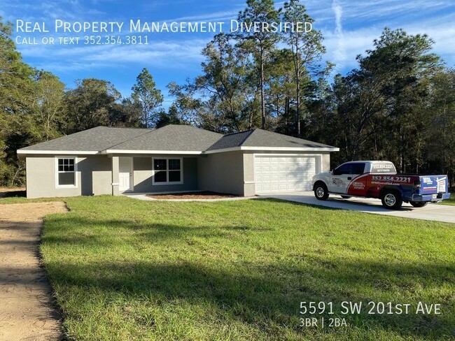 5591 SW 201st Ave in Dunnellon, FL - Building Photo - Building Photo