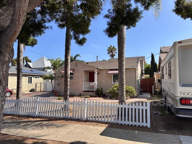621 2nd Ave in Chula Vista, CA - Building Photo - Building Photo