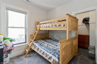 2935 W Walnut St in Chicago, IL - Foto de edificio - Building Photo