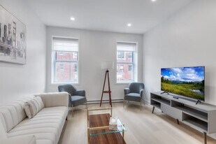 2080 Av. Lincoln in Montréal, QC - Building Photo
