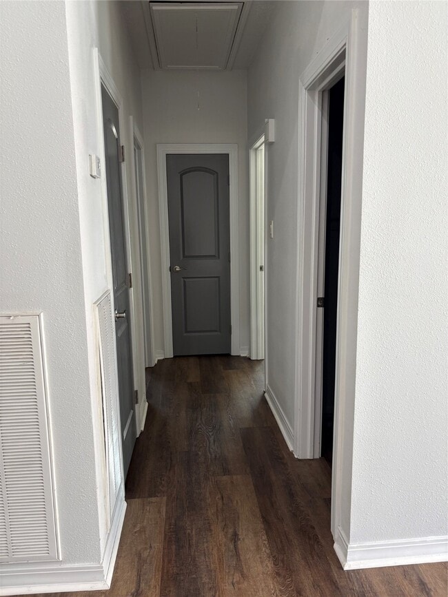 property at 1012 Fleetwood Pl Dr