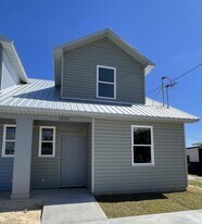 1232 Grace Ave in Panama City, FL - Building Photo