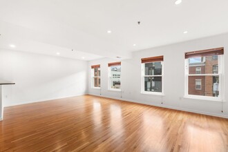 88 Monroe St in Hoboken, NJ - Building Photo - Building Photo