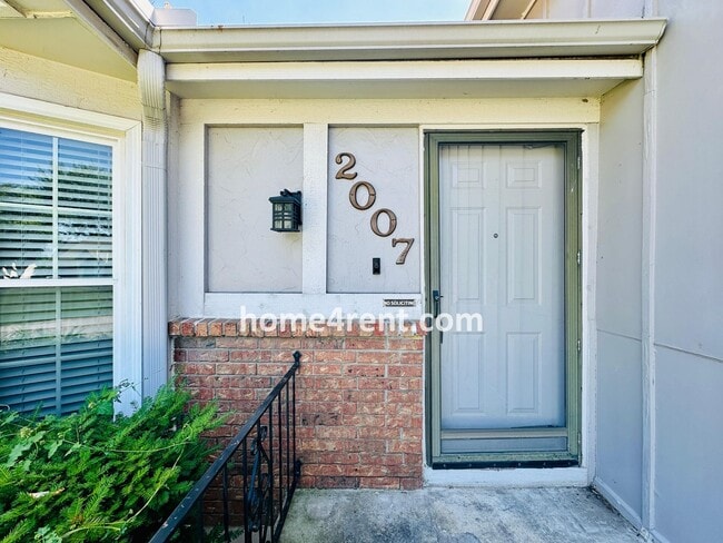 2007 E 144th St in Olathe, KS - Building Photo - Building Photo