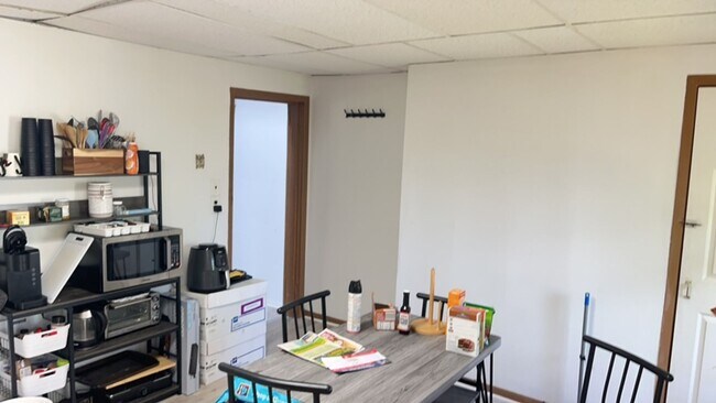 1405-1407 West St-Unit -Unit 1407 in Homestead, PA - Building Photo - Building Photo