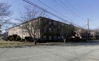 Building Photo - Carriage Hill Estates Apartments in Amesbury, Massachusetts