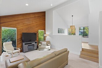 21833 SW Dakota Dr in Tualatin, OR - Building Photo - Building Photo