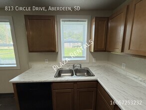 920 N 2nd St in Aberdeen, SD - Building Photo - Building Photo