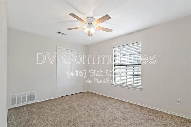1614 N Valley Pkwy