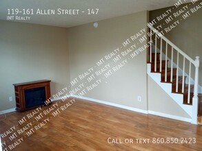 119-161 Allen St in Groton, CT - Foto de edificio - Building Photo
