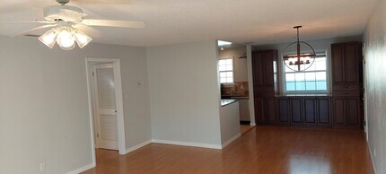 1500 Gay Rd, Unit 9D in Winter Park, FL - Foto de edificio - Building Photo