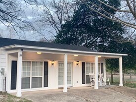 16921 Fm 2964, Unit B in Whitehouse, TX - Building Photo