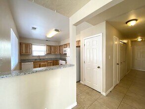 89 Arizona Sunset Rd NE in Rio Rancho, NM - Building Photo - Building Photo
