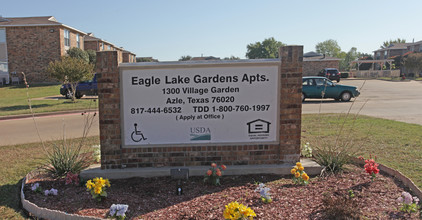 Eagle Lake Garden Village in Azle, TX - Building Photo - Building Photo