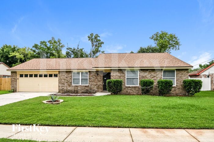 1784 Bartlett Ave in Orange Park, FL - Building Photo