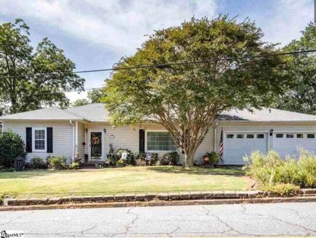 property at 117 Pine St