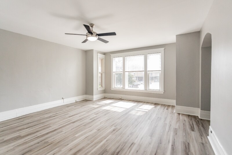 63 E Palmer St in Detroit, MI - Building Photo