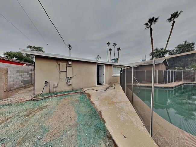 3635 W Cortez St in Phoenix, AZ - Building Photo - Building Photo