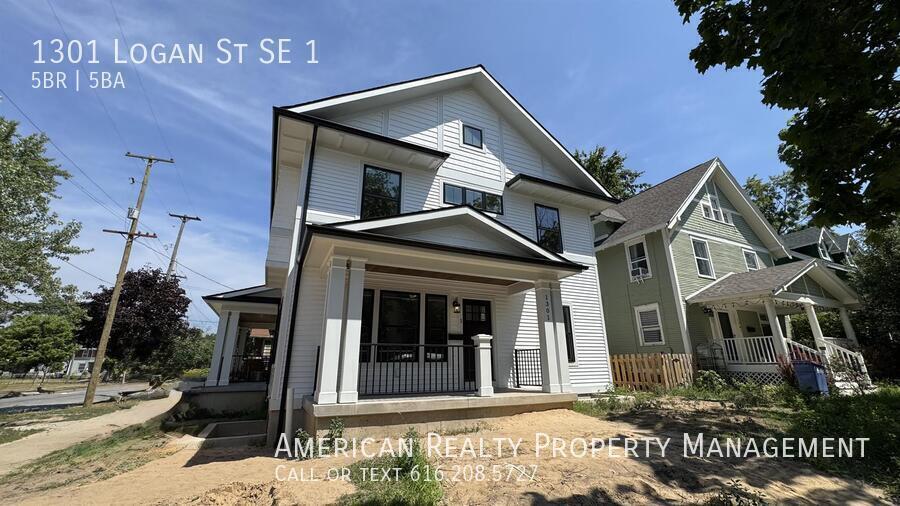 1301 Logan St SE in Grand Rapids, MI - Building Photo