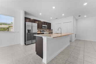 4226 SW Earnest St in Port St. Lucie, FL - Building Photo - Building Photo