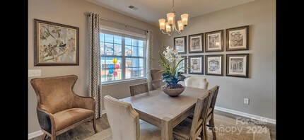 135 Ashelyn Pk Dr in Fletcher, NC - Building Photo - Building Photo