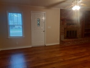 447 Johnson Ave in Monroeville, AL - Foto de edificio - Building Photo