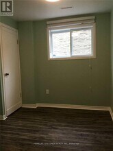 2475 Council Ring Rd in Mississauga, ON - Building Photo - Building Photo