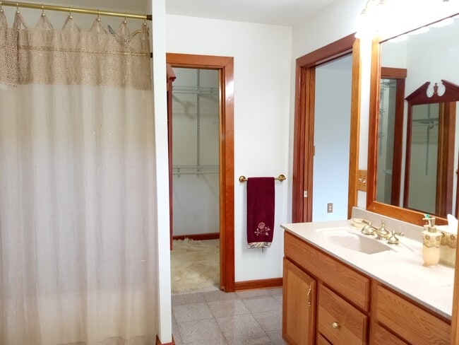 property at 2179 Sorrento Dr