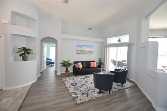 16 Cedarwood Ct in Palm Coast, FL - Building Photo - Building Photo