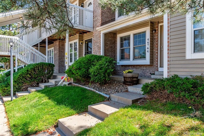 property at 4676 S Dillon Ct